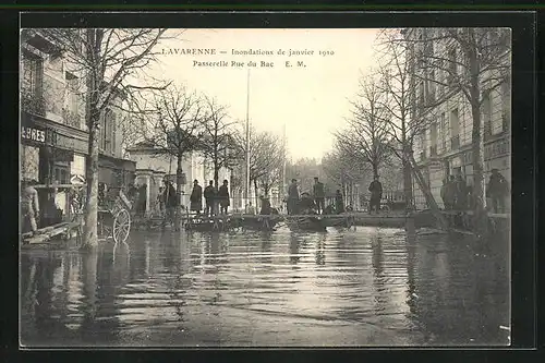 AK Lavarenne, Inondations de janvier 1910 - Passarelle Rue du Bac, Hochwasser
