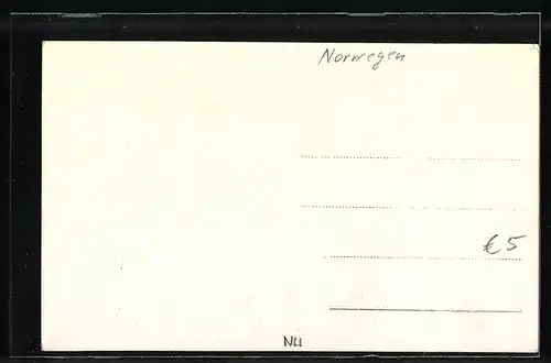 AK Bergen, Tyskebryggen, Schiffe im Hafen, Häuser an der Uferpromenade