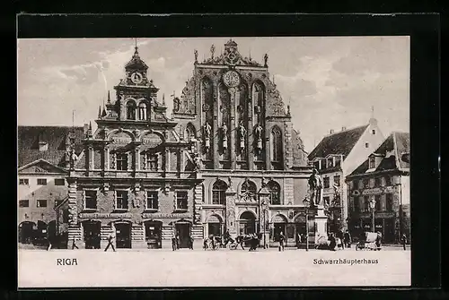 AK Riga, Partie vor dem Schwarzhäupterhaus