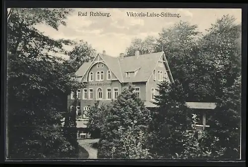 AK Bad Rehburg, Viktoria-Luise-Stiftung, Gartenansicht