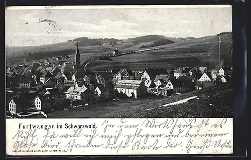AK Furtwangen im Schwarzwald, Teilansicht mit Kirche und Umgebung