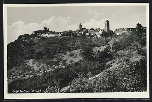 AK Waldenburg in Württ., Gesamtansicht mit Blick zur Kirche