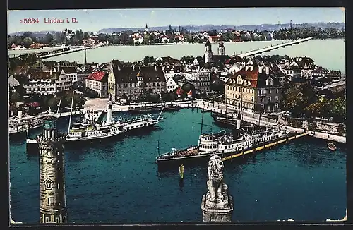 AK Lindau i. Bodensee, Schiffe im Hafen und Stadtansicht