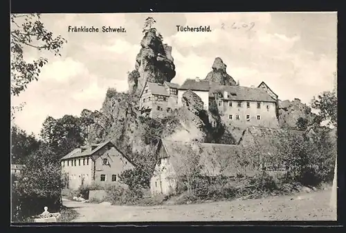 AK Tüchersfeld /Fränk. Schw., Ortspartie mit Felsenformation