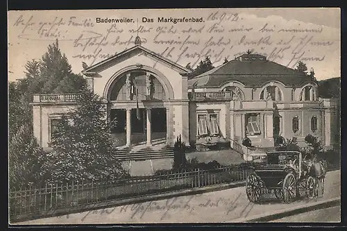 AK Badenweiler, Markgrafenbad, Strassenansicht mit Kutsche