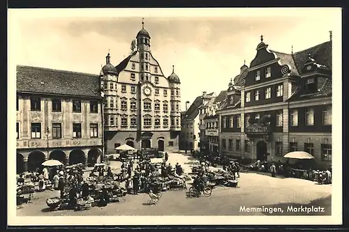 AK Memmingen, Marktplatz mit Ständen