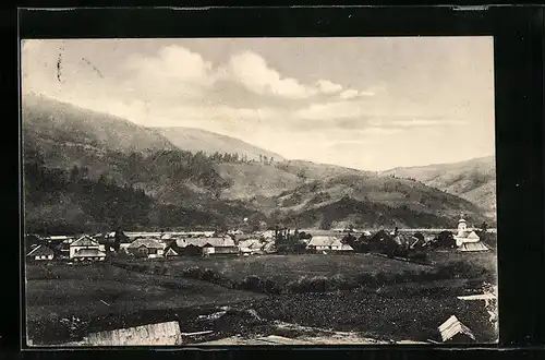 AK Volovoja, Panorama mit Bergblick