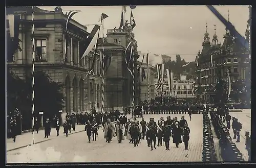 AK Zürich, Kaiser Wilhelm II. in der Stadt 1912