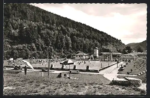 AK Hornberg, Partie im Freibad mit Badegästen