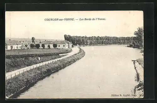 AK Courlon-sur-Yonne, Les Bords de l'Yonne