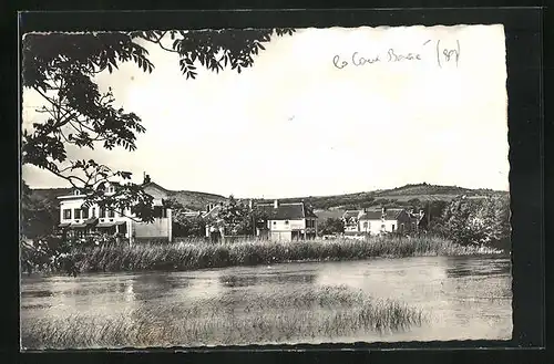 AK La Cour Barrée, Les bords de l'Yonne