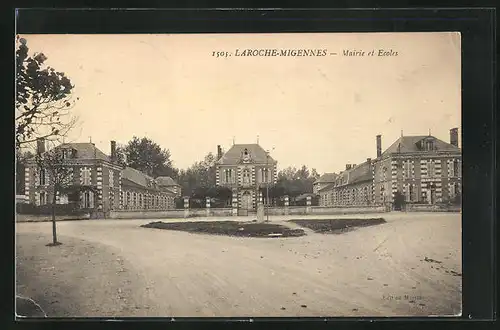 AK Laroche-Migennes, Mairie et Ecoles