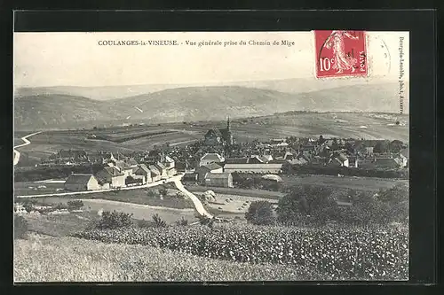 AK Coulanges-la-Vineuse, Vue générale prise du Chemin de Mige