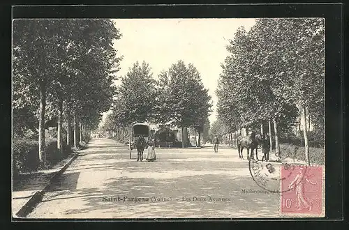 AK Saint-Fargeau, Les Deux Avenues, Strassenpartie