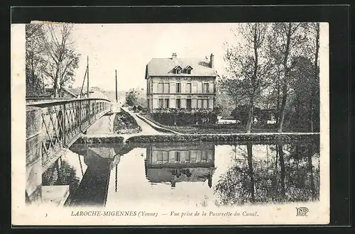 AK Laroche-Migennes, Vue prise de la Passerelle du Canal