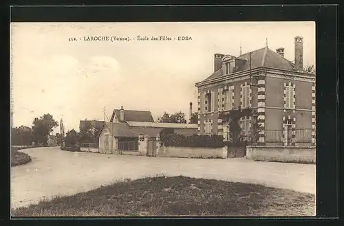 AK Laroche, École des Filles