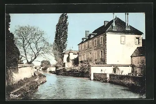 AK Ligny-le-Chatel, Maison de Marguerite de Bourgogne