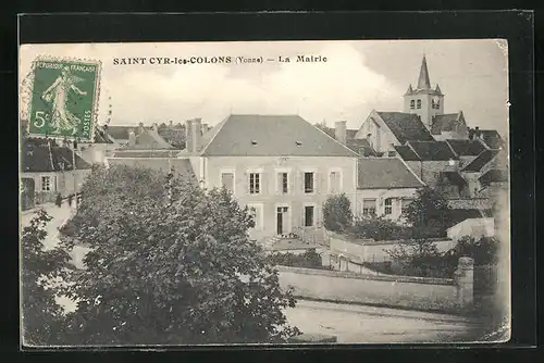 AK Saint-Cyr-les-Colons, La Mairie, Teilansicht der Ortschaft