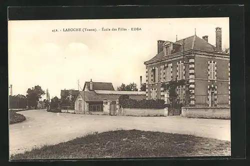 AK Laroche, École des Filles, Ortspartie