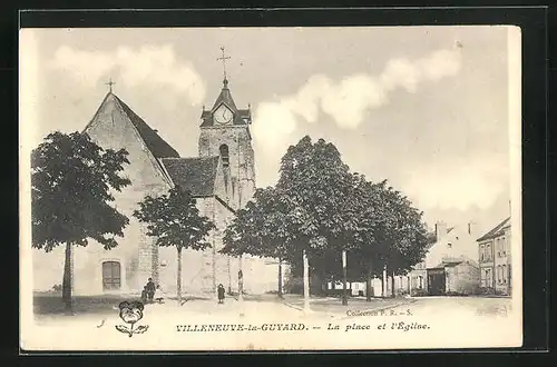 AK Villeneuve-la-Guyard, La place et l`Église