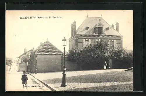 AK Villeblevin, Le Presbytère