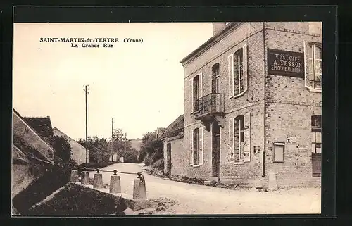 AK Saint-Martin-du-Tertre, La Grande Rue, Strassenpartie