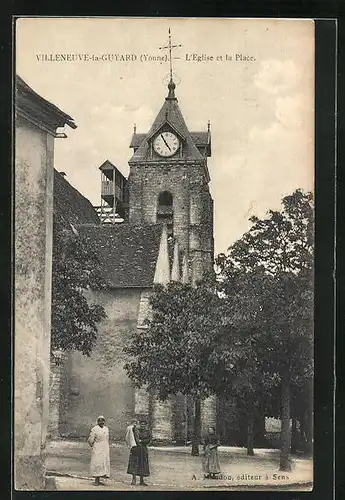 AK Villeneuve-la-Guyard, L'Eglise et la Place