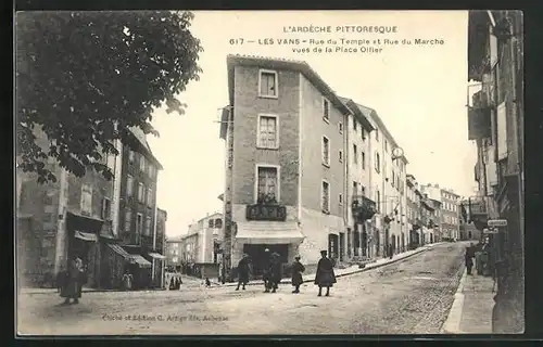 AK Les Vans, Rue du Temple et Rue du Marché vues de la Place Ollier