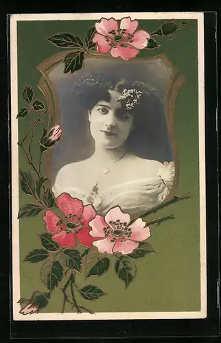 AK Portrait einer schönen Frau mit bunten Blumen im Jugendstil