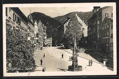 AK Kufstein, Denkmal und Ladengeschäft