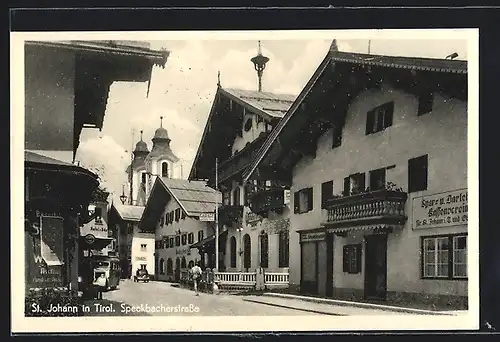 AK St. Johann in Tirol, Speckbacherstrasse mit Geschäften
