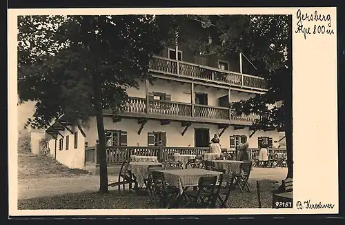 AK Salzburg, Gasthaus Gersbergalm mit Personal