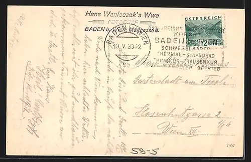 Foto-AK Herr mit Zwei Damen an der Blumenuhr