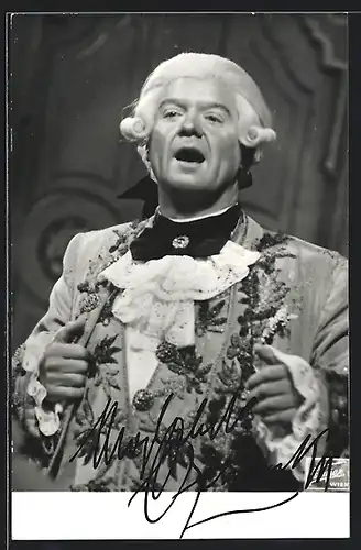 AK Opernsänger Oskar Czerwenka auf der Bühne, mit original Autograph