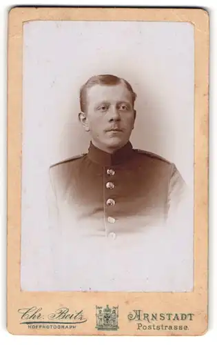 Fotografie Chr. Beitz, Anrstadt, Soldat in Uniform