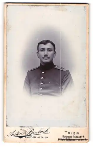 Fotografie Anton Burbach, Trier, Hosenstr. 4, Soldat in Uniform Rgt. 29