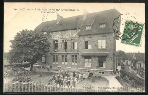 AK Vert-le-Grand, Villa scolaire