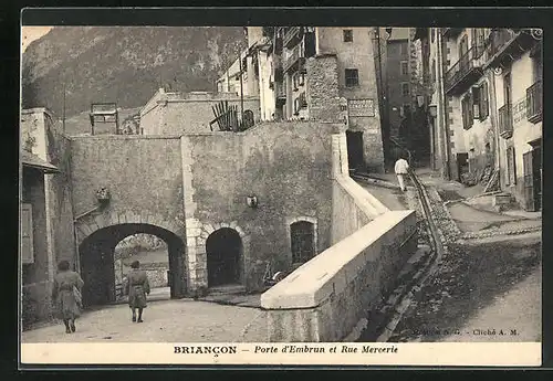 AK Briancon, Port d'Embrun et Rue Mercerie