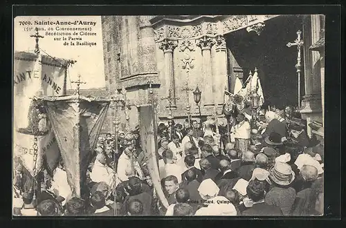 AK Sainte-Anne-d'Auray, Benediction de Cloture sur le Parvis de la Basilique