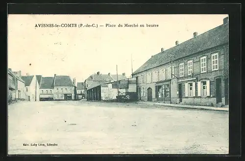 AK Avesnes-le-Comte, Place du Marché au beurre