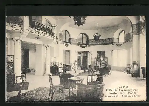 AK Luchon, Hotel de Superbagnéres, le Hall