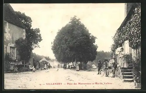 AK Villandry, Place des Marronniers et Rue de Vallères