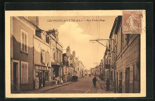 AK Le Ponts-de-Cé, Rue Victor-Hugo