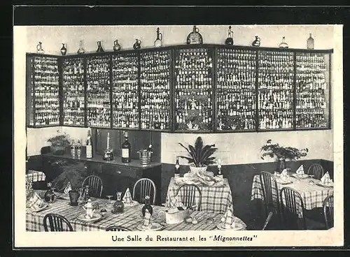 AK Moulins, Hotel Moderne - Une Salle du Restaurant et les Mignonnettes