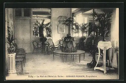 AK Vichy, le Hall de l'Hotel du Helder