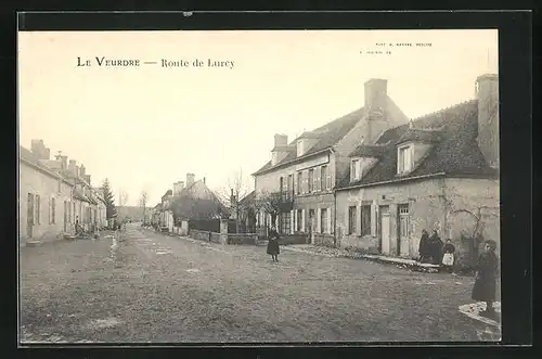 AK Le Veurdre, Route de Lurcy, Ortspartie