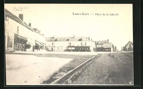 AK Lurcy-Lévy, Place de la Liberté