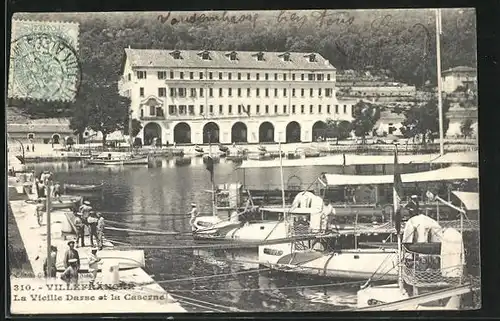 AK Villefranche, La Vieille Darse et la Caserne