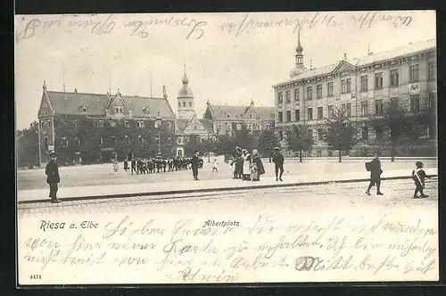 AK Riesa a. Elbe, Albertplatz