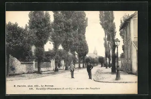 AK Neuilly-Plaisance, Avenue des Peupliers